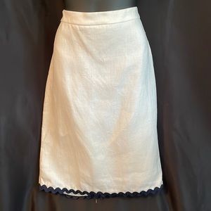 J Crew 100% linen fully lined skirt with back pleat and zig zag black hem Sz 0